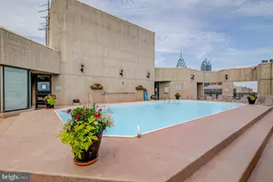 2020 Walnut St, Philadelphia, PA 19103 - Photo 3