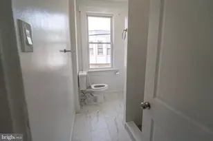 2410 Wharton St, Philadelphia, PA 19146 - Photo 21