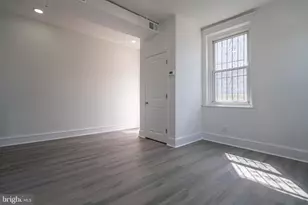 2410 Wharton St, Philadelphia, PA 19146 - Photo 9