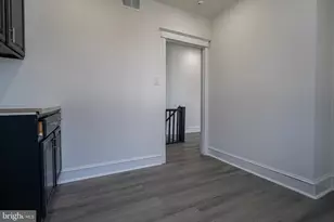 2410 Wharton St, Philadelphia, PA 19146 - Photo 27