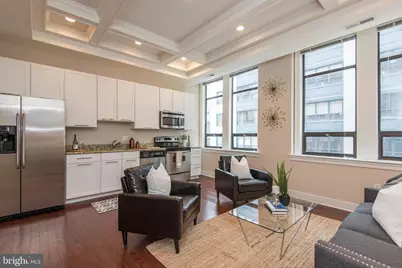 1501 Locust Street #UNIT 402, Philadelphia, PA 19102 - Photo 1