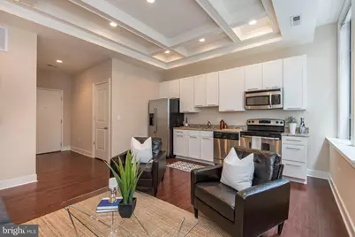 1501 Locust Street #UNIT 402, Philadelphia, PA 19102 - Photo 5