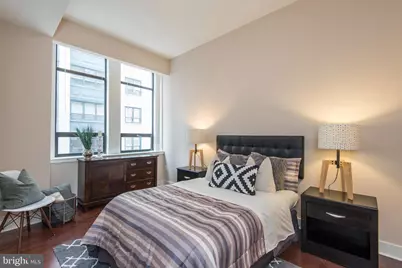 1501 Locust Street #UNIT 402, Philadelphia, PA 19102 - Photo 15