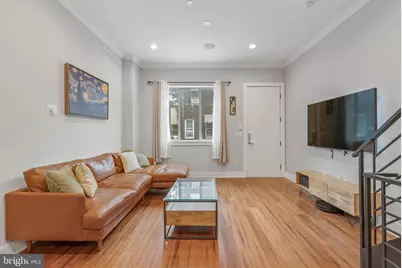 2059 Fernon Street, Philadelphia, PA 19145 - Photo 5