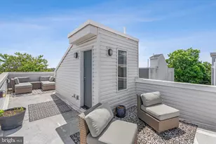 2059 Fernon St, Philadelphia, PA 19145 - Photo 41