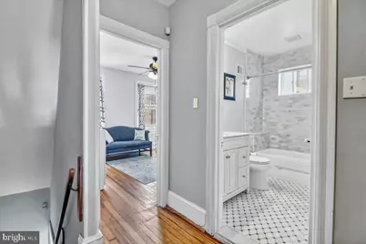 18 W Gravers Lane, Philadelphia, PA 19118 - Photo 15