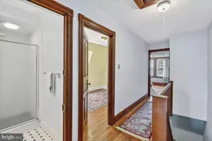18 W Gravers Ln, Philadelphia, PA 19118 - Photo 25