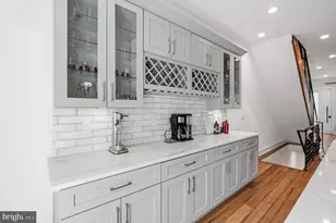 2604 Reed St, Philadelphia, PA 19146 - Photo 7