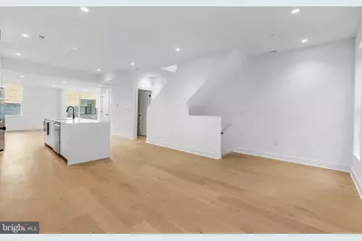 635 N 7th Street #H3B, Philadelphia, PA 19123 - Photo 3