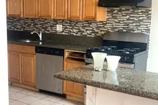 351 E Claremont Rd, Philadelphia, PA 19120 - Photo 27