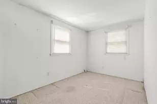 7450 Hill Rd, Philadelphia, PA 19128 - Photo 29