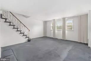 7450 Hill Rd, Philadelphia, PA 19128 - Photo 9