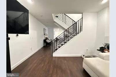 528 E Brinton Street, Philadelphia, PA 19144 - Photo 5