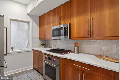 212 S 24th Street #216, Philadelphia, PA 19103 - Photo 15