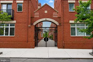 212 S 24th St, Philadelphia, PA 19103 - Photo 35
