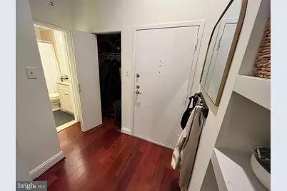 2429 Locust Street #211, Philadelphia, PA 19103 - Photo 19