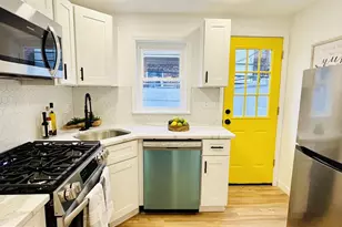 2013 S Bouvier St, Philadelphia, PA 19145 - Photo 5