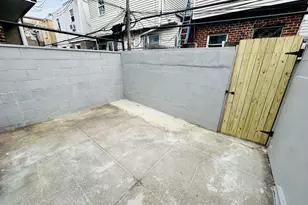 2013 S Bouvier St, Philadelphia, PA 19145 - Photo 17