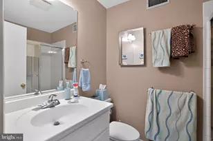 1627 Spruce St, Philadelphia, PA 19103 - Photo 25