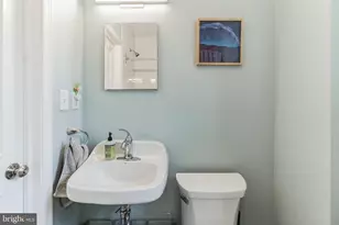 420 S 24th St, Philadelphia, PA 19146 - Photo 11