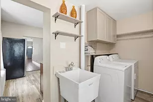 228 Jamestown St, Philadelphia, PA 19128 - Photo 11