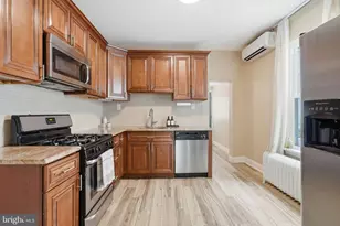 228 Jamestown St, Philadelphia, PA 19128 - Photo 7