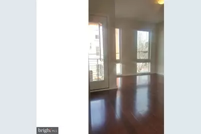 1014 Mount Vernon Street, Philadelphia, PA 19123 - Photo 5