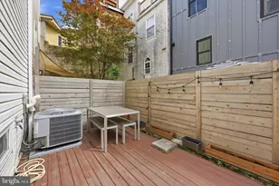 612 Queen St, Philadelphia, PA 19147 - Photo 11