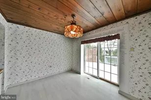 420 Forest Hills Ave, Philadelphia, PA 19116 - Photo 17