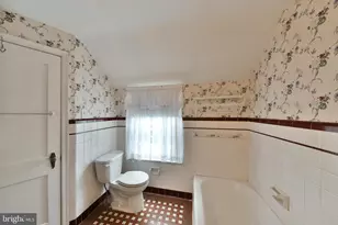 420 Forest Hills Ave, Philadelphia, PA 19116 - Photo 29