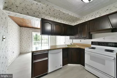 420 Forest Hills Avenue, Philadelphia, PA 19116 - Photo 11