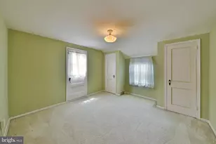 420 Forest Hills Ave, Philadelphia, PA 19116 - Photo 25