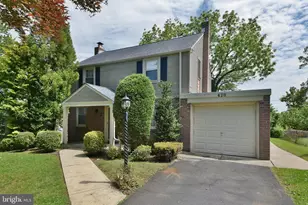 420 Forest Hills Ave, Philadelphia, PA 19116 - Photo 3