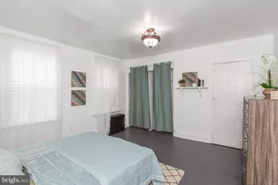 1806 Manton Street, Philadelphia, PA 19146 - Photo 5