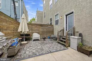 2122 E Susquehanna Ave, Philadelphia, PA 19125 - Photo 11