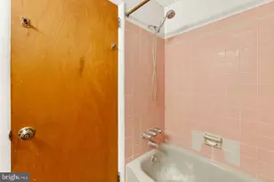 823 Rennard St, Philadelphia, PA 19116 - Photo 27