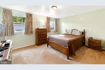 823 Rennard Street, Philadelphia, PA 19116 - Photo 17