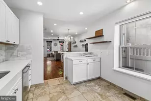 2128 Carpenter St, Philadelphia, PA 19146 - Photo 13