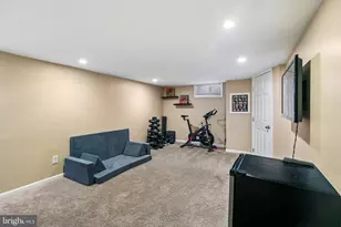 2128 Carpenter St, Philadelphia, PA 19146 - Photo 41