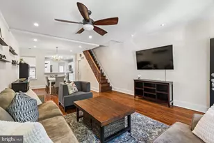 2128 Carpenter St, Philadelphia, PA 19146 - Photo 5