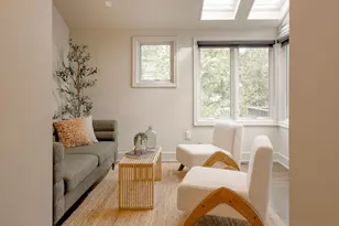 148 W Highland Ave, Philadelphia, PA 19118 - Photo 23