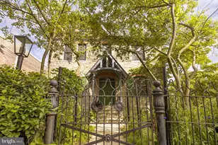 148 W Highland Ave, Philadelphia, PA 19118 - Photo 33