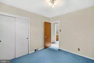 9223 Crispin St, Philadelphia, PA 19114 - Photo 11