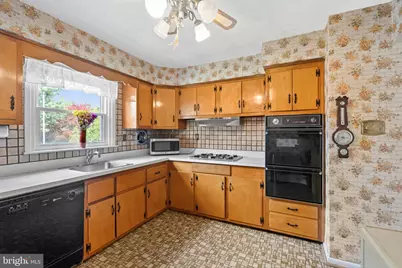 9223 Crispin Street, Philadelphia, PA 19114 - Photo 5