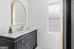 2304 Nicholas St, Philadelphia, PA 19121 - Photo 17