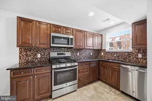 7637 Gilbert St, Philadelphia, PA 19150 - Photo 29