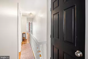 138 E Pleasant St, Philadelphia, PA 19119 - Photo 15
