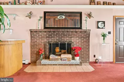 897 Pine Hill Road, Philadelphia, PA 19115 - Photo 9