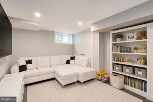 2404 Catharine St, Philadelphia, PA 19146 - Photo 43