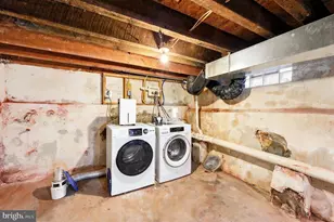2111 Wharton St, Philadelphia, PA 19146 - Photo 27